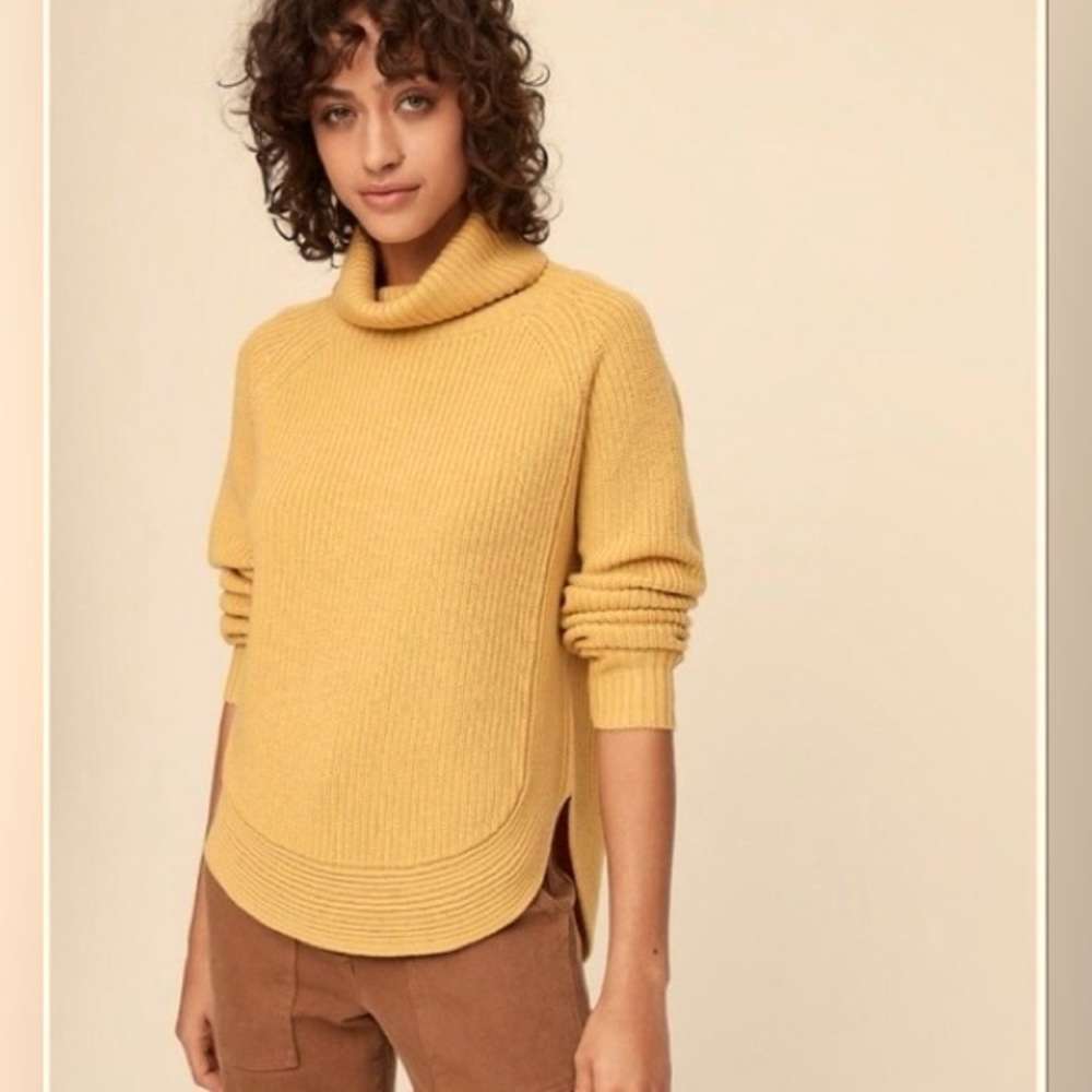 Aritzia Wilfred Asianna Turtleneck Merino Wool Sweater